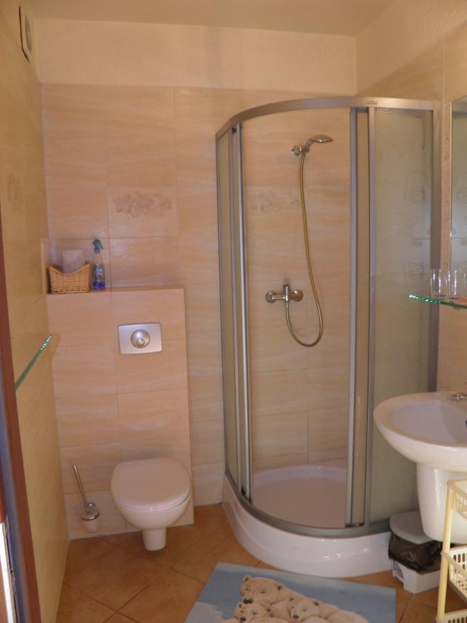Apartament Z Ogrodkiem Kolobrzeg Exterior photo