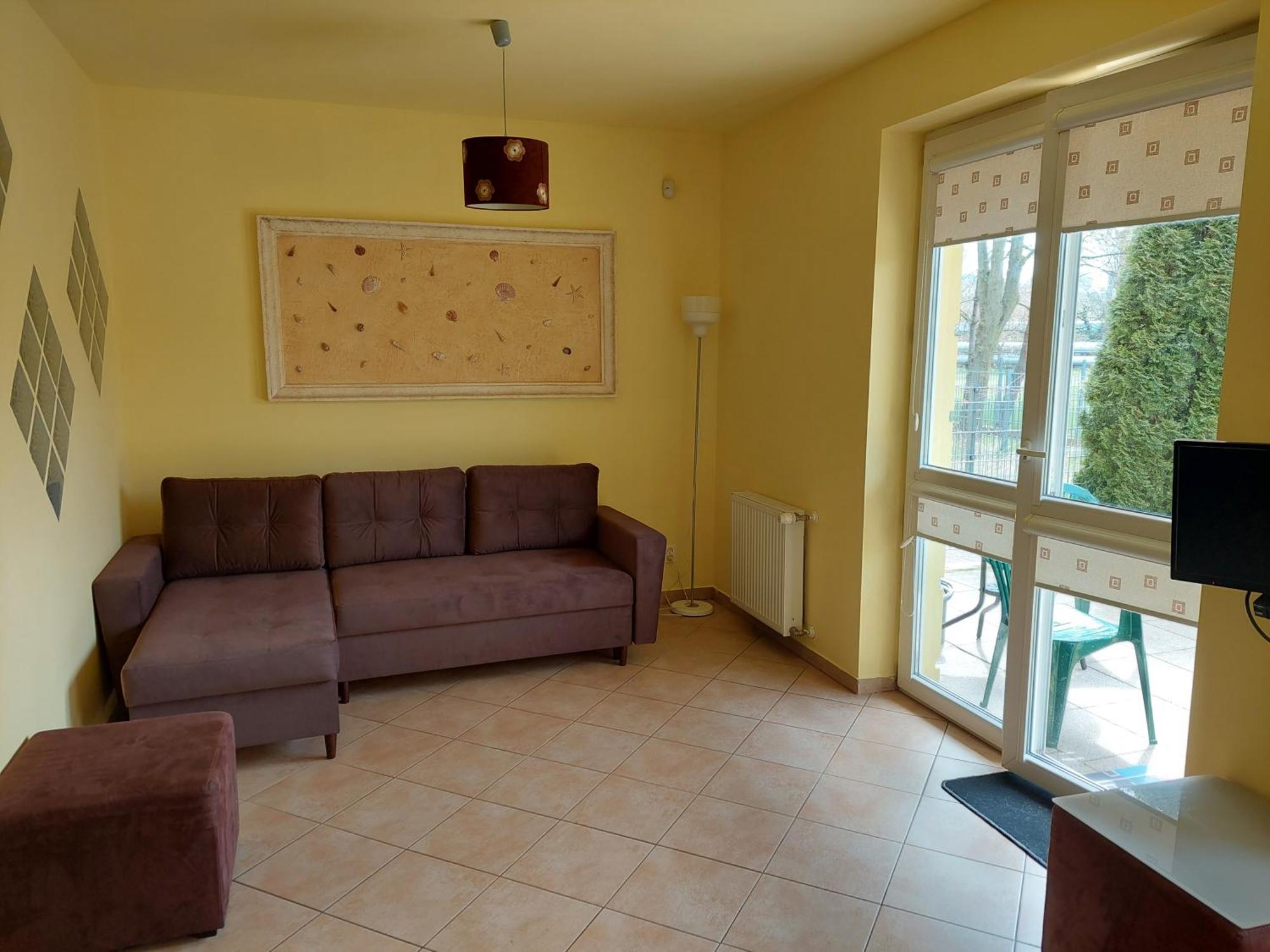 Apartament Z Ogrodkiem Kolobrzeg Exterior photo